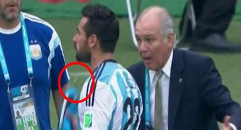 سابيلا يرد على مقلب لافيتزي أمام رئيسة الأرجنتين 